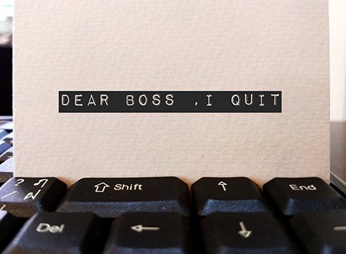 TTC-5-ways-retain-employees-during-great-resignation Dear Boss I Quit written above keyboard